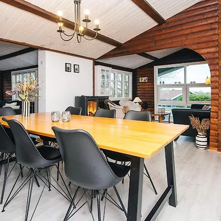 6 Person In * Glesborg