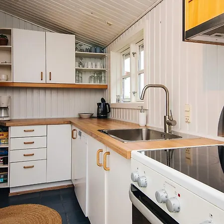 Semesterbostad 6 Person In