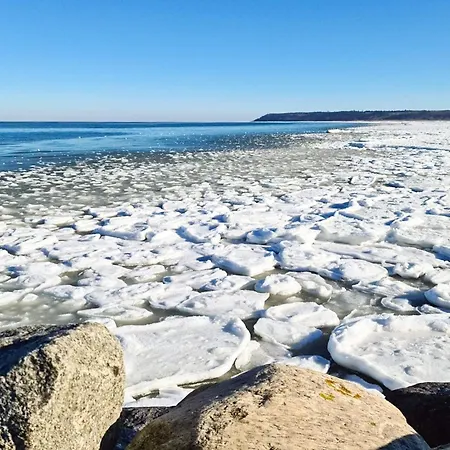 Semesterbostad 6 Person In